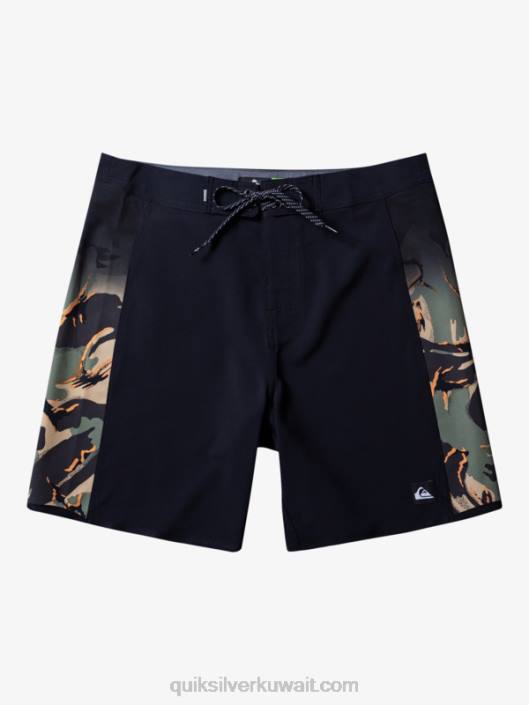 18 شورت متزلج Quiksilver رجال 6800310 اربع اوراق برسيم